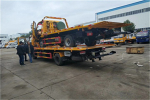 岳塘区同城汽车补胎